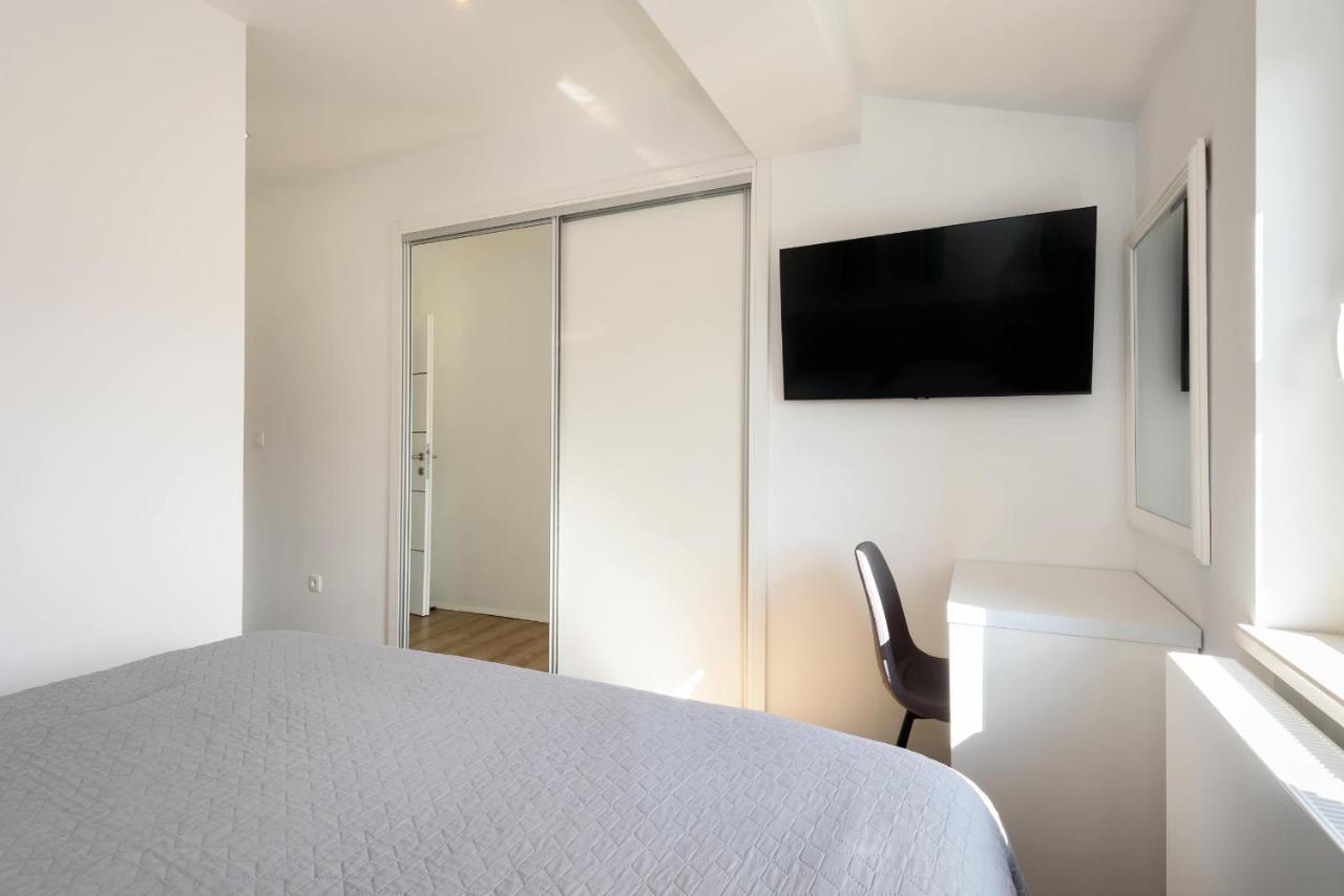 Neretva Valley Apartments - Heated Pool Metković Екстериор снимка